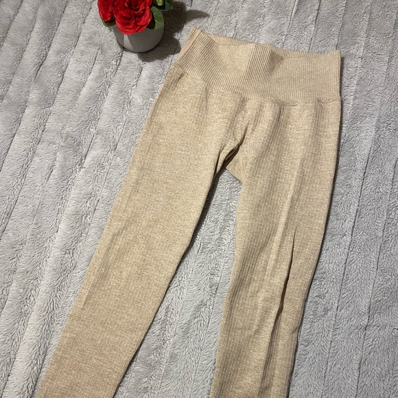 Tan Ribbed Leggings - Picture 3 of 5